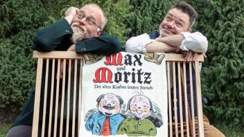 Bringen Max und Moritz als alte Knaben auf die Bühne: Die Darsteller Markus Veith (links) und Thorsten Strunk.