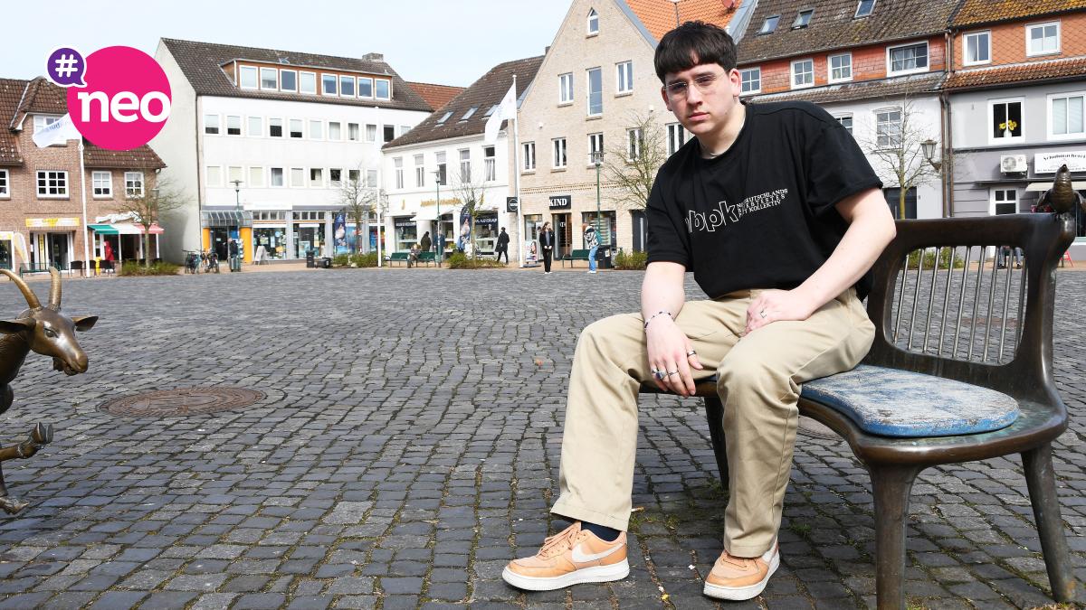 Rooftop Rendsburger Rapper Yong Casso landet Hit auf Spotify SHZ