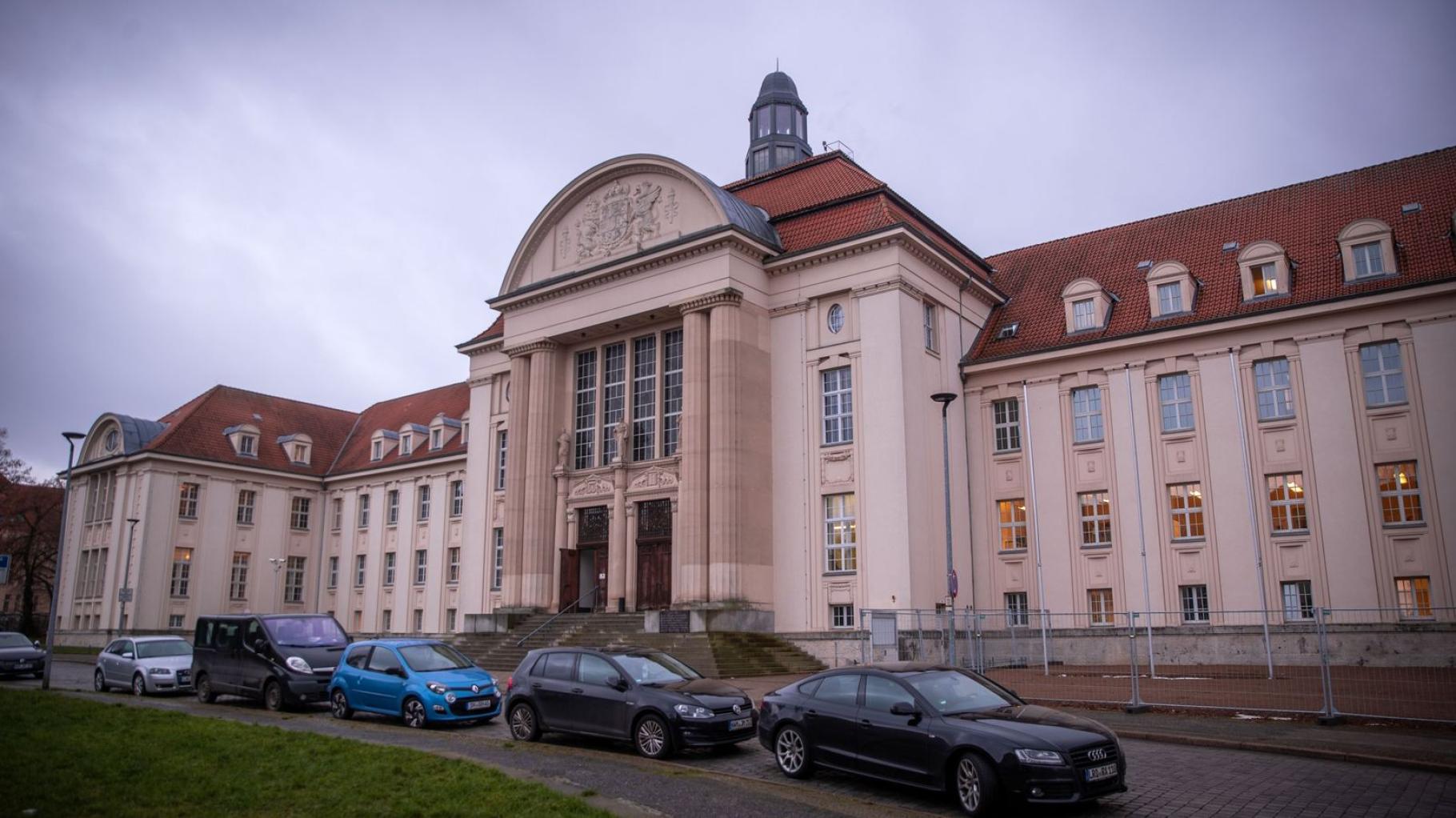 Neue Beweise verzögern Start von Drogenprozess am Schweriner Landgericht