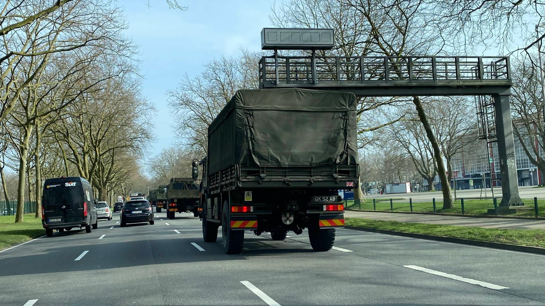 Vorsicht Autofahrer: Hunderte Militärfahrzeuge ab dem Wochenende auf den Straßen unterwegs