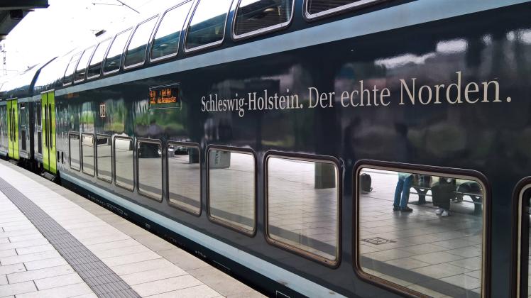 Von Hamburg Nach Kiel Schleswig Holstein Ticket Mit der Deutschen Bahn zur Kieler Woche: Das müssen Sie wissen