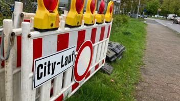 Für den Citylauf am Sonntag in Papenburg werden mehrere Straßen für den motorisierten Verkehr gesperrt. 