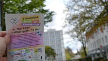 Hier auf dem Rathausplatz in Schenefeld soll das Fest der Demokratie am 08. Mai stattfinden. 