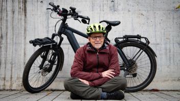 Der 62-jährige Jürgen Jung aus Melle will 24 Länder in 18 Monaten mit dem Fahrrad bereisen. 