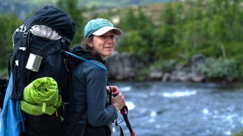 Fabienne Gorges bietet über ihr Start-up ExpeditionXplore verschiedenen Expeditionstouren an, bei denen sich die Teilnehmer an Umweltprojekten in den jeweiligen Ländern beteiligen können.