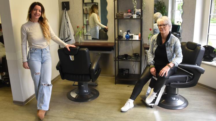 HS Friseursalon & Team baut in Heide auf Neues und bewährte Köpfe