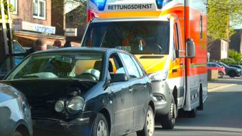 In Trittau kam es zu einem Auffahrunfall, bei dem mehrere Menschen verletzt worden sind.