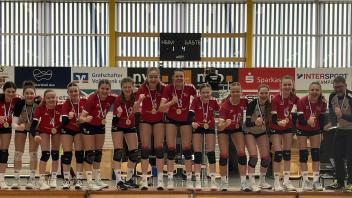 Als Nordwestdeutscher Meister reisen die U-18-Volleyballerinnen des TuS Bersenbrück und des VC Osnabrück zur Deutschen Meisterschaft.