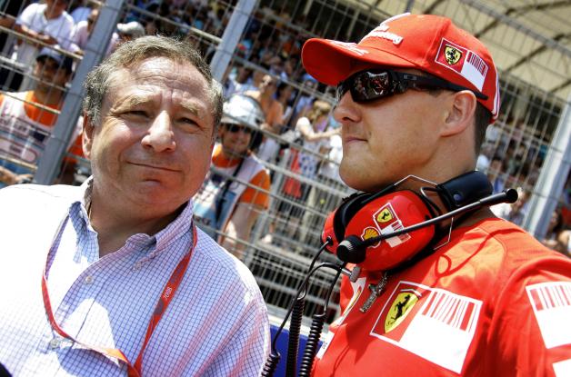 Le patron de l'équipe, Jean Todt, a offert plusieurs montres à son ami, le champion du monde de Formule 1 Michael Schumacher.