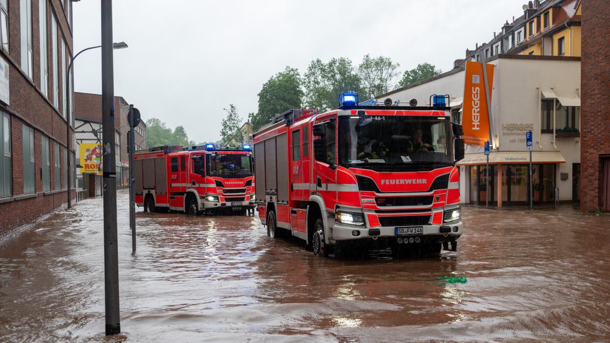 Saarbrücken: Frau Stirbt Nach Hochwasser-Rettungseinsatz | NOZ