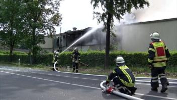 Explosion im Trocknungswerk Geeste-Dalum: Rauch kilometerweit sichtbar