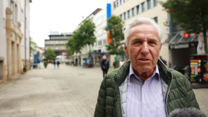 75 Jahre Grundgesetz: Glauben Osnabrücker, dass die Demokratie in Gefahr ist?