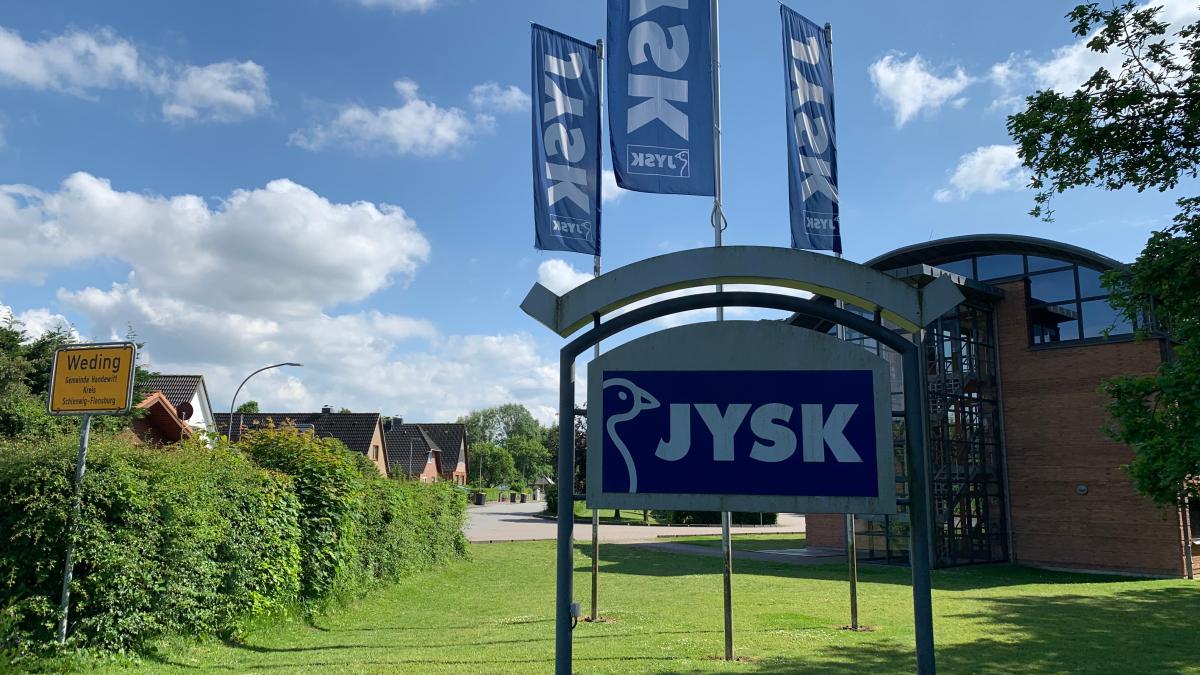 Die Firma Jysk startet CharityRun mit Sommerfest in Flensburg
