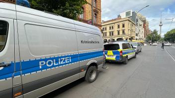 Verdacht auf Tötungsdelikt Oranienburger Straße