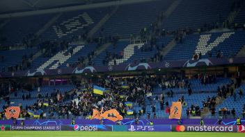 Der Klub Schachtar Donezk aus der Ukraine richtete in der vergangenen Saison seine Champions-League-Spieler im Hamburger Volksparkstadion aus.