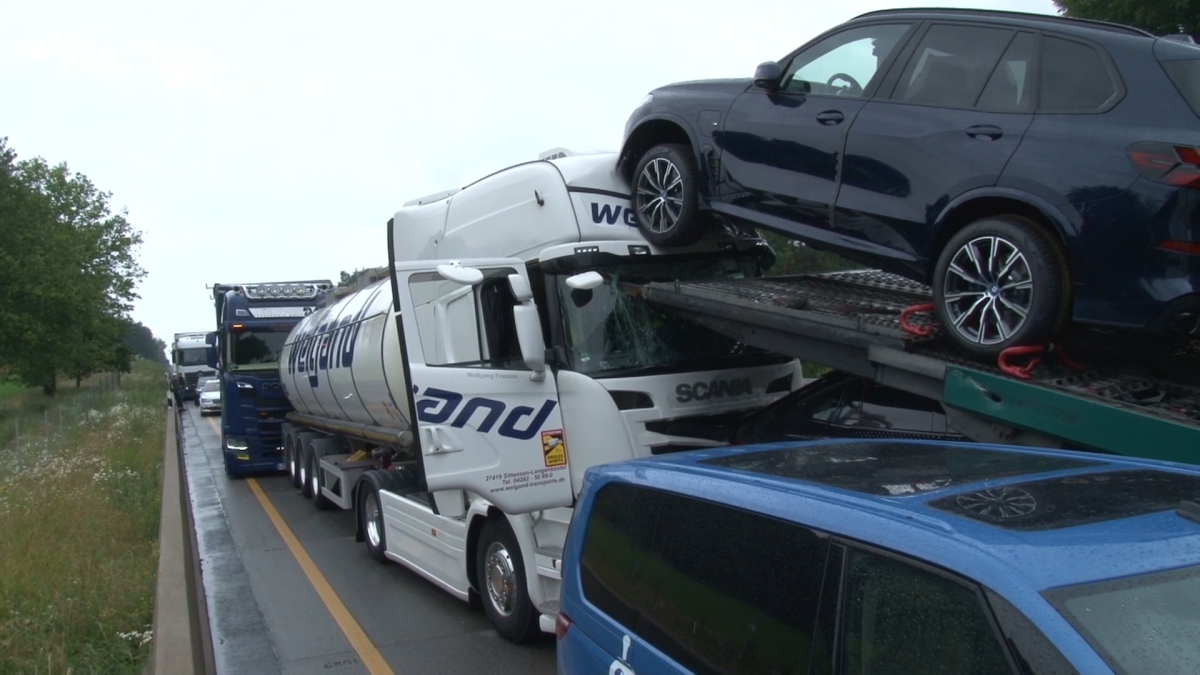 Auffahrunfall Mit Sechs Lkw Auf Autobahn Bei Neuenkirchen-Vörden | NOZ