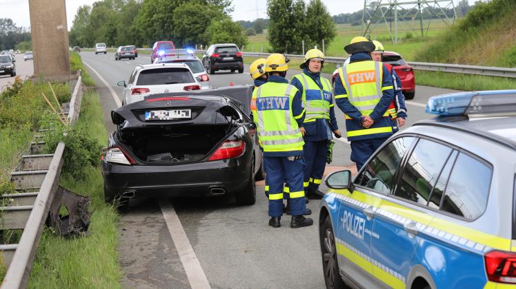 Nach Unfall Auf A23 Bei Elmshorn: Polizei Sucht Nach Verursacher | SHZ