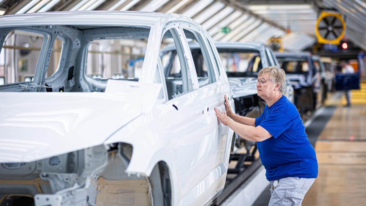 Job cuts at VW and Co.: is the big blood-letting now beginning?