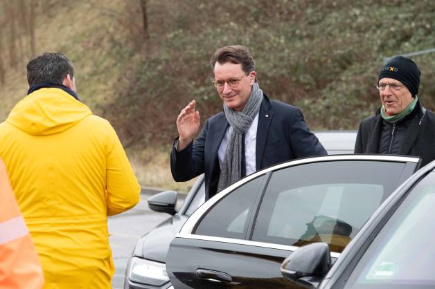 Dienstwagen Check Diese Politiker Fahren Dreckschleudern SHZ dienstwagen-check-diese-politiker-fahren-dreckschleudern-shz
