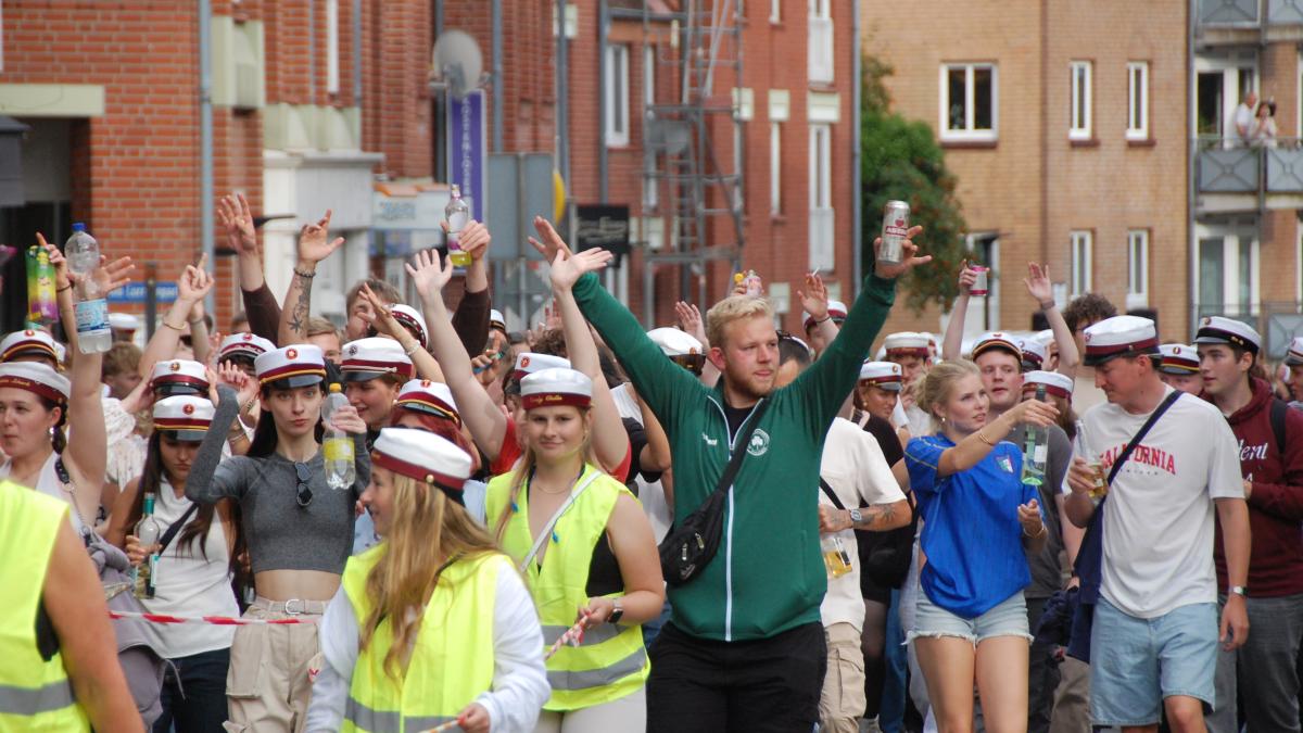 Beats, Bier und bestes Wetter Abimove 2024 zieht durch Schleswig