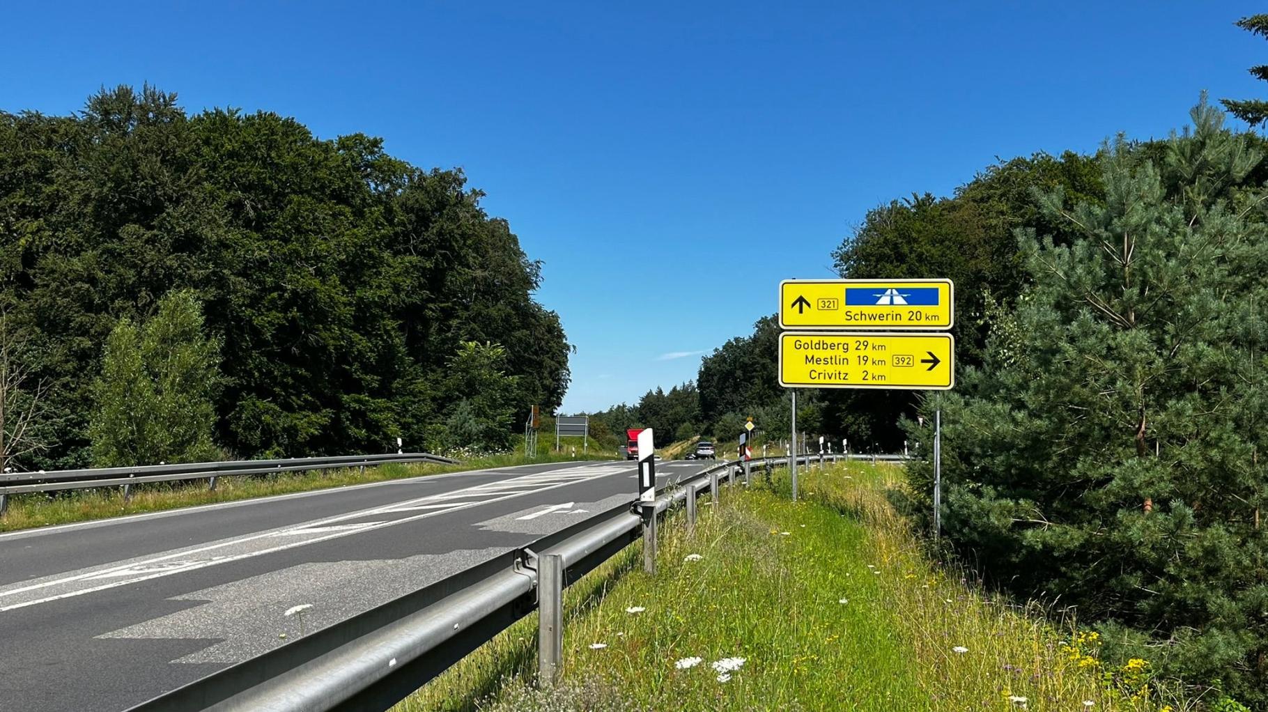 Bauarbeiten zwischen Schwerin und Parchim zwingen Autofahrer zu Umwegen