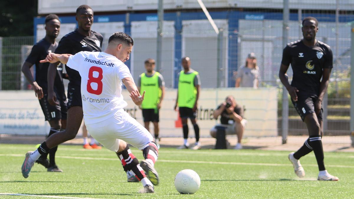 Fußball Altona 83 gewinnt Hamburger Supercup gegen Teutonia 05