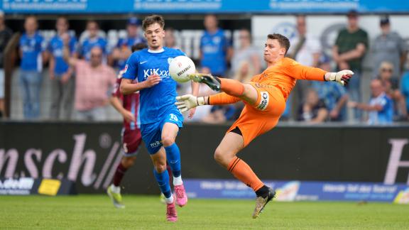 Der SV Meppen hat 1:1 gegen den SC Weiche Flensburg gespielt.