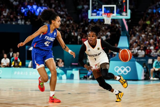 Die deutsche Basketballerin Alexis Peterson gehörte gegen Frankreich zu den auffälligsten Spielerinnen.