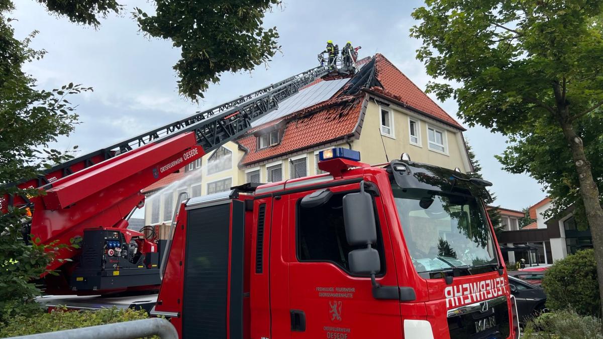 Fire at primary school in Hagen aTW: Fire brigade uses drone