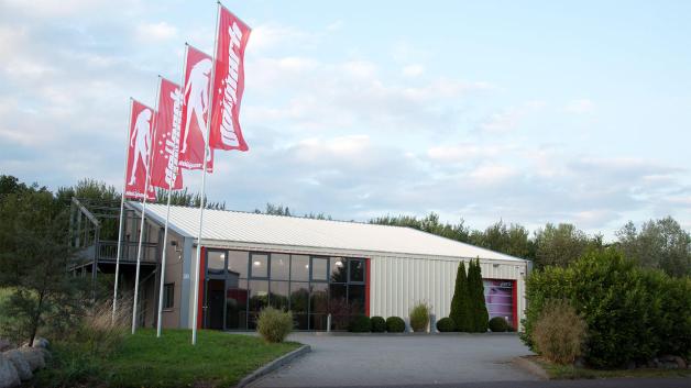Sex-Puppen-Verkäufer aus Sierksdorf verrät: Das sind seine Kunden