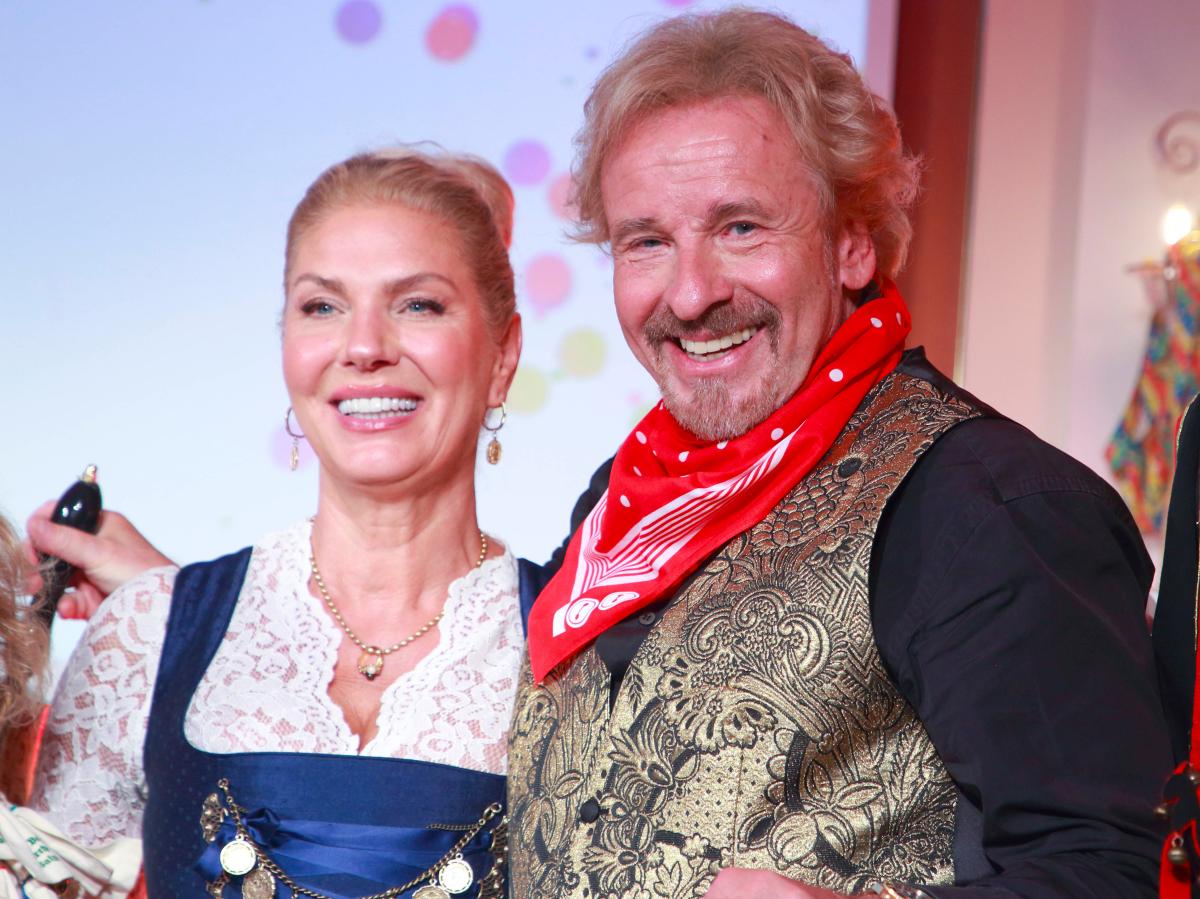 Heimliche Ibiza-Hochzeit: Gottschalk und Mroß zeigen Bilder