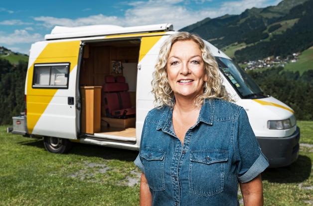 Nicht so inkognito wie ursprünglich gedacht: Bettina Tietjen und ihr Campingbus.