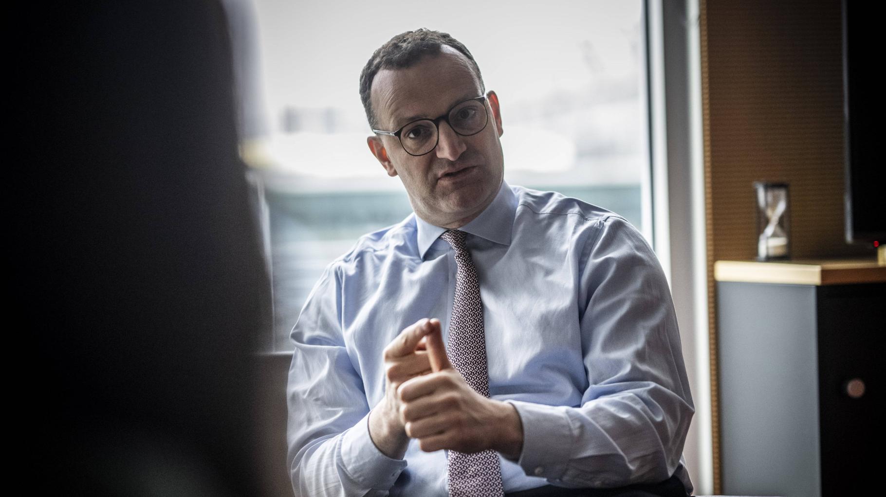 Jens Spahn: "Anything beyond EU bureaucracy should be withdrawn!"