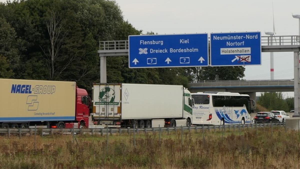 Summer holidays 2025 in Schleswig-Holstein: Traffic jams on the A1 & A7 - ...