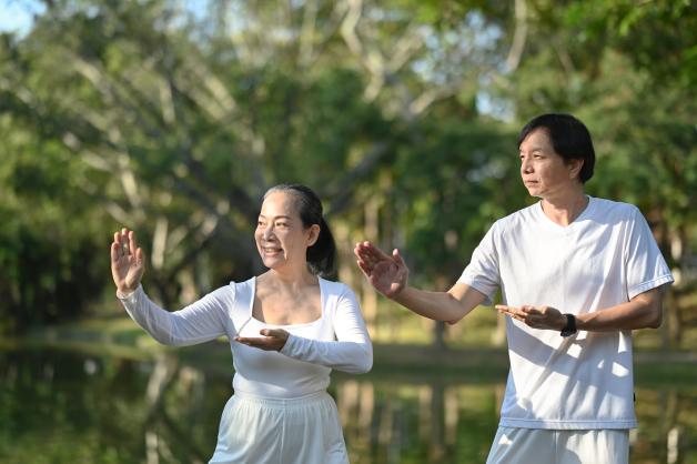 Experte Awai Cheung: Wie Qigong die Gesundheit stärkt & fit hält