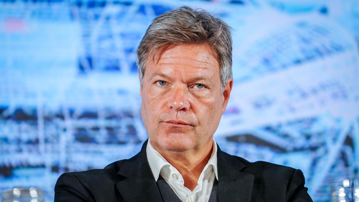 Automotive industry: Habeck sees autonomous driving as an opportunity