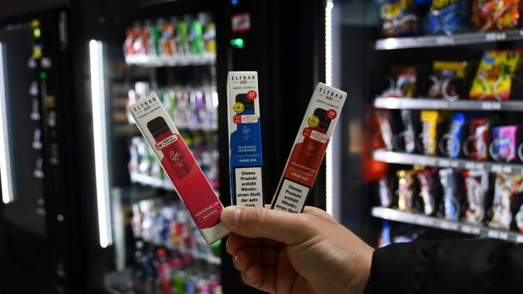 e zigarette tankstelle E-Zigaretten & Liquids kaufen | Gratis Versand ab 50€