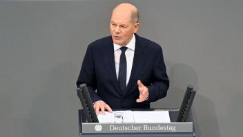 Olaf Scholz in der 199. Sitzung des Deutschen Bundestages im Reichstagsgebäude. Berlin, 13.11.2024 *** Olaf Scholz at th