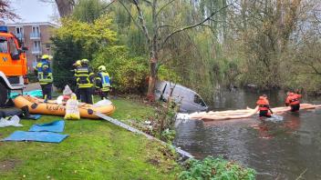 unfall bad schwartau feuerwehr