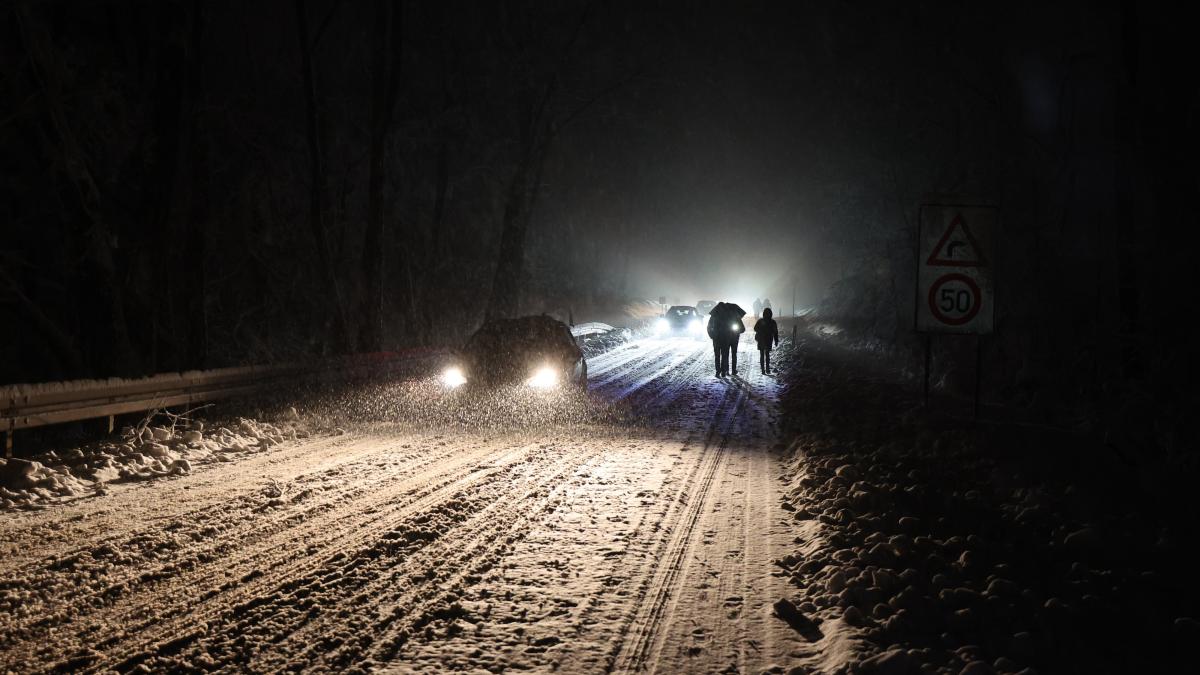 Pendeln-bei-Winterwetter-Was-droht-wenn-Sie-zu-sp-t-zur-Arbeit-kommen