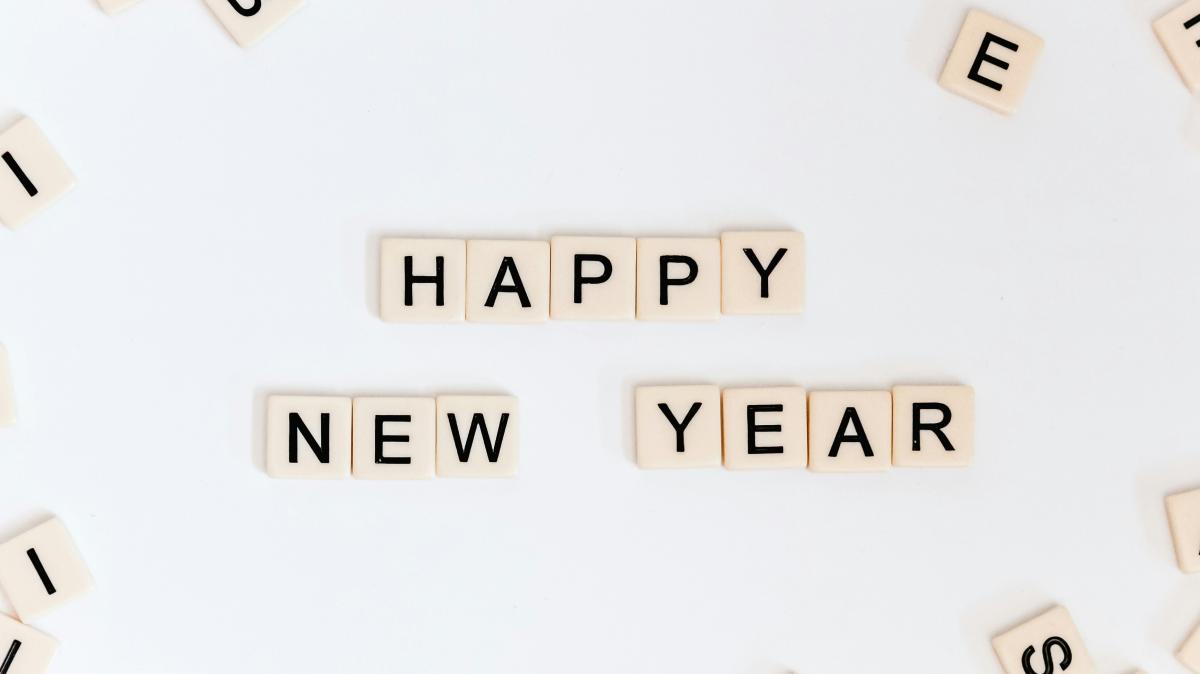 Silvester und Neujahr 2025: Vom Punsch und von frommen Wünschen