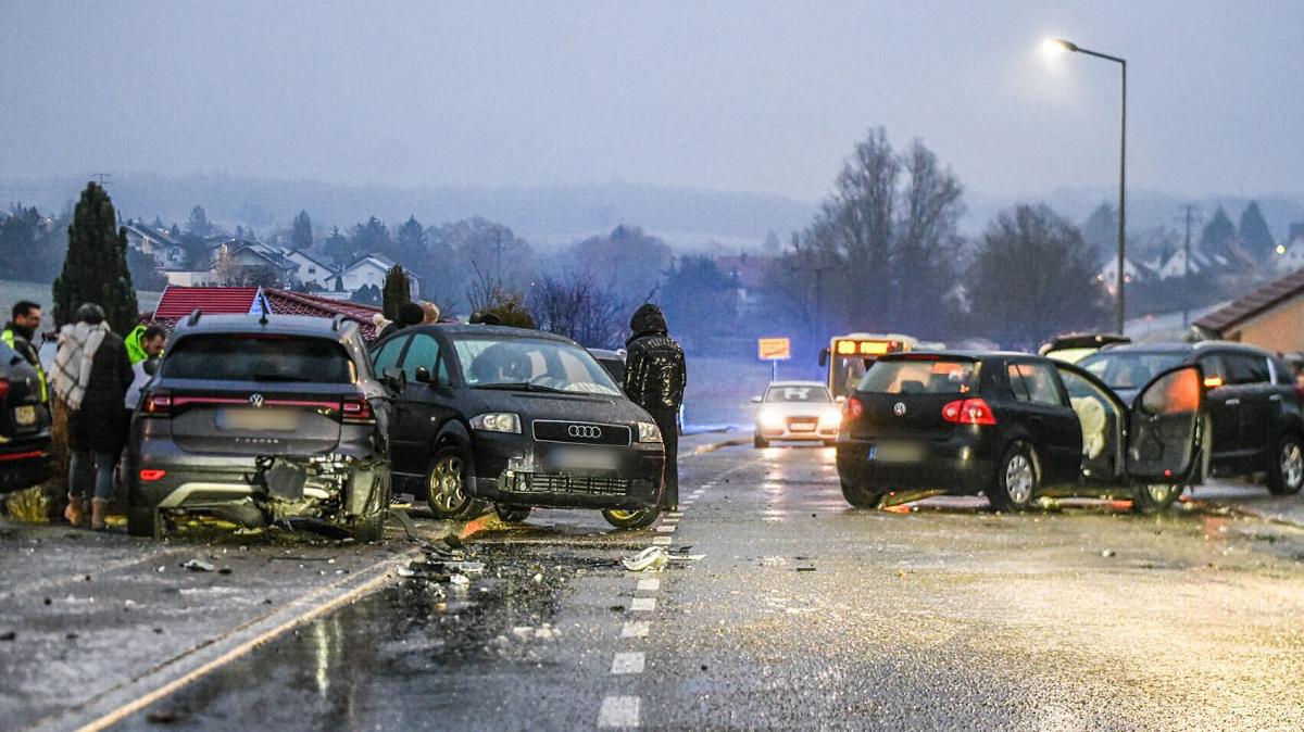 glatteis-in-s-ddeutschland-und-nrw-zwei-tote-mehr-als-260-unf-lle-flugausf-lle