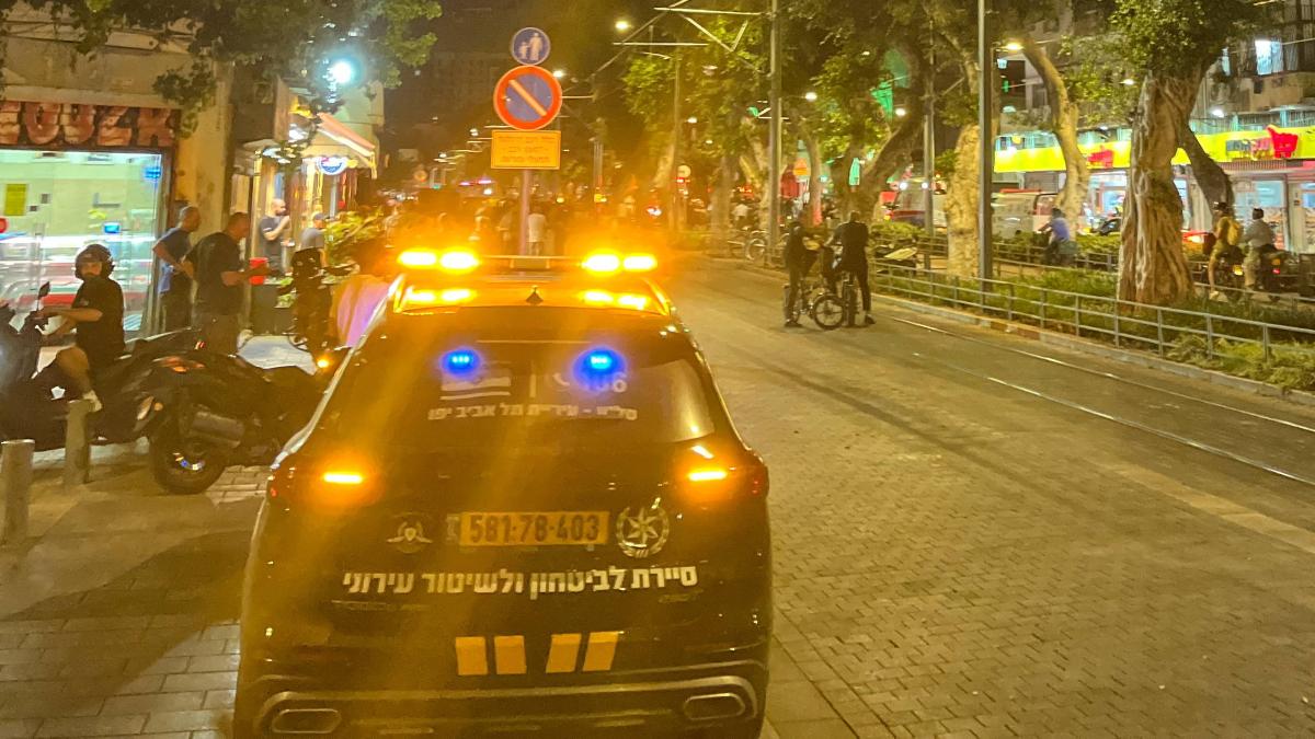 gewalt-vor-waffenruhe-verletzter-nach-messerattacke-und-sch-ssen-in-tel-aviv