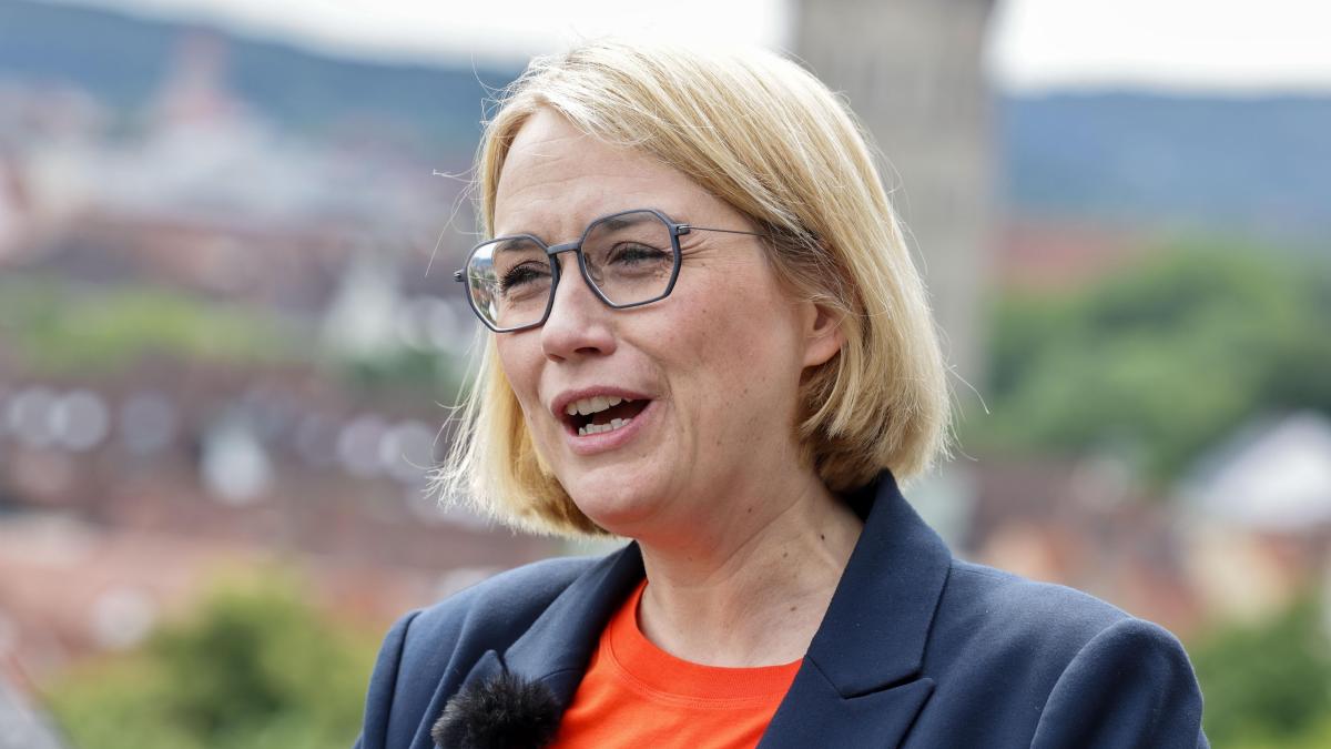 Bleibt Osnabrücks OB Katharina Pötter bis 2034 im Amt?