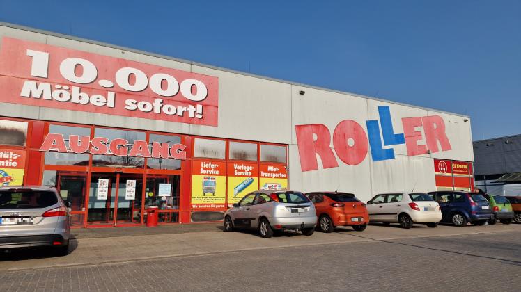 Roller Neumünster schließt: Räumungsverkauf bis Mai 2025