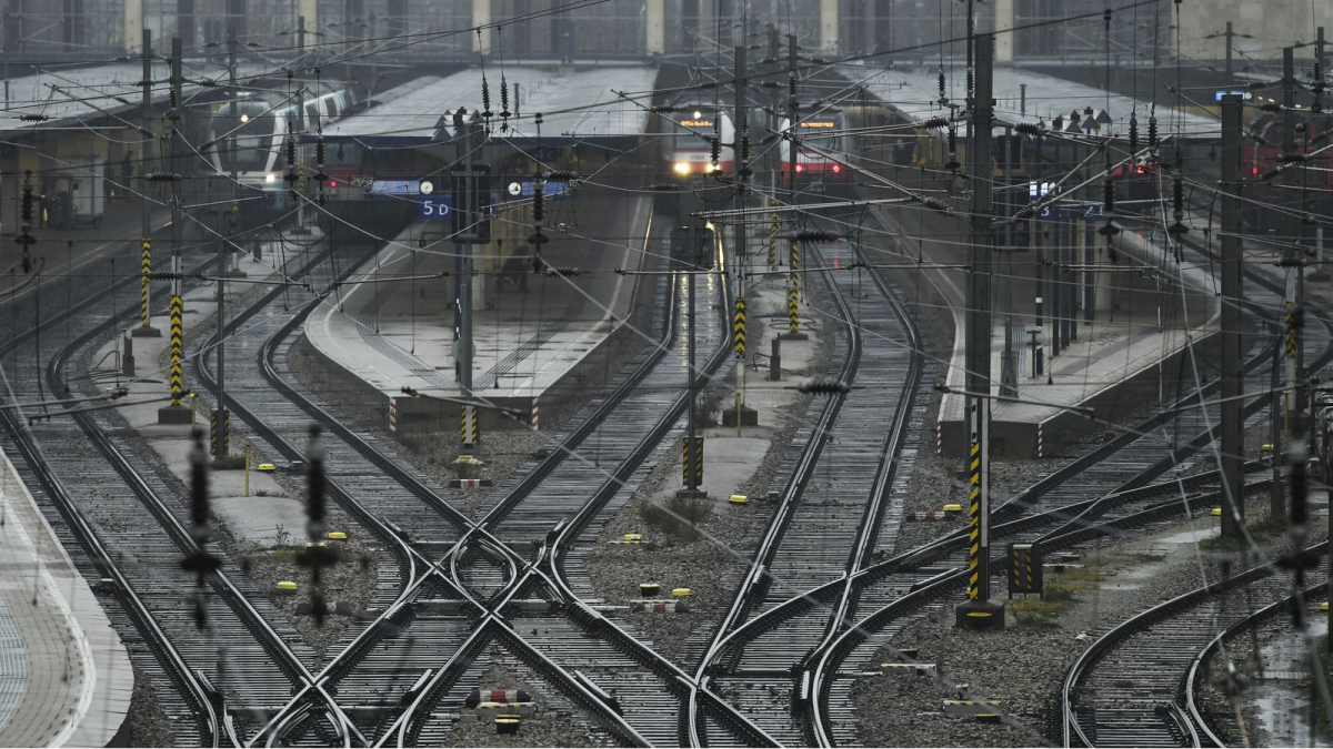 14-j-hriger-unter-verdacht-anschlag-auf-wiener-bahnhof-verhindert