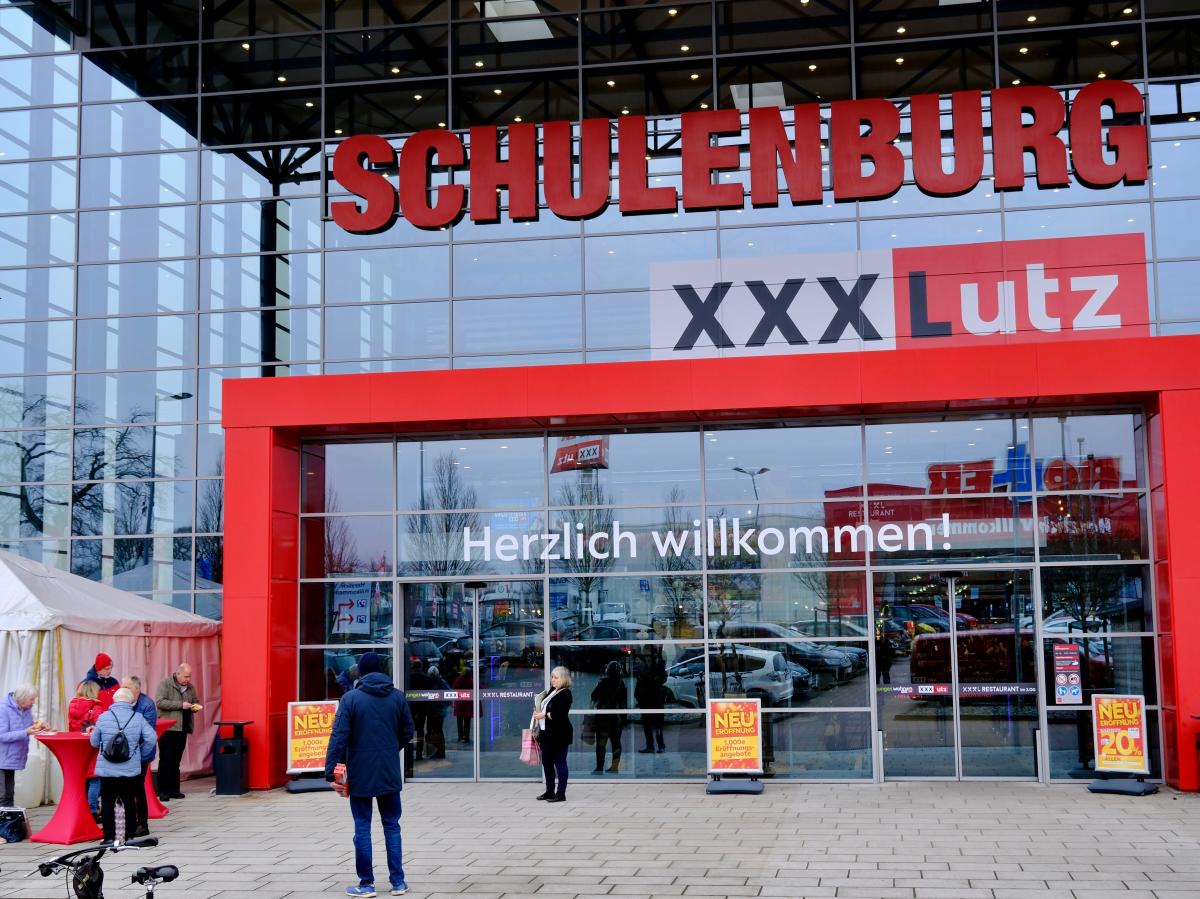 XXXLutz statt Schulenburg: Das ist neu in Halstenbeks Möbelhaus
