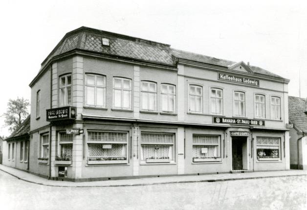 tante-liete-in-uetersen-kaffeehaus-wird-zum-tanzlokal