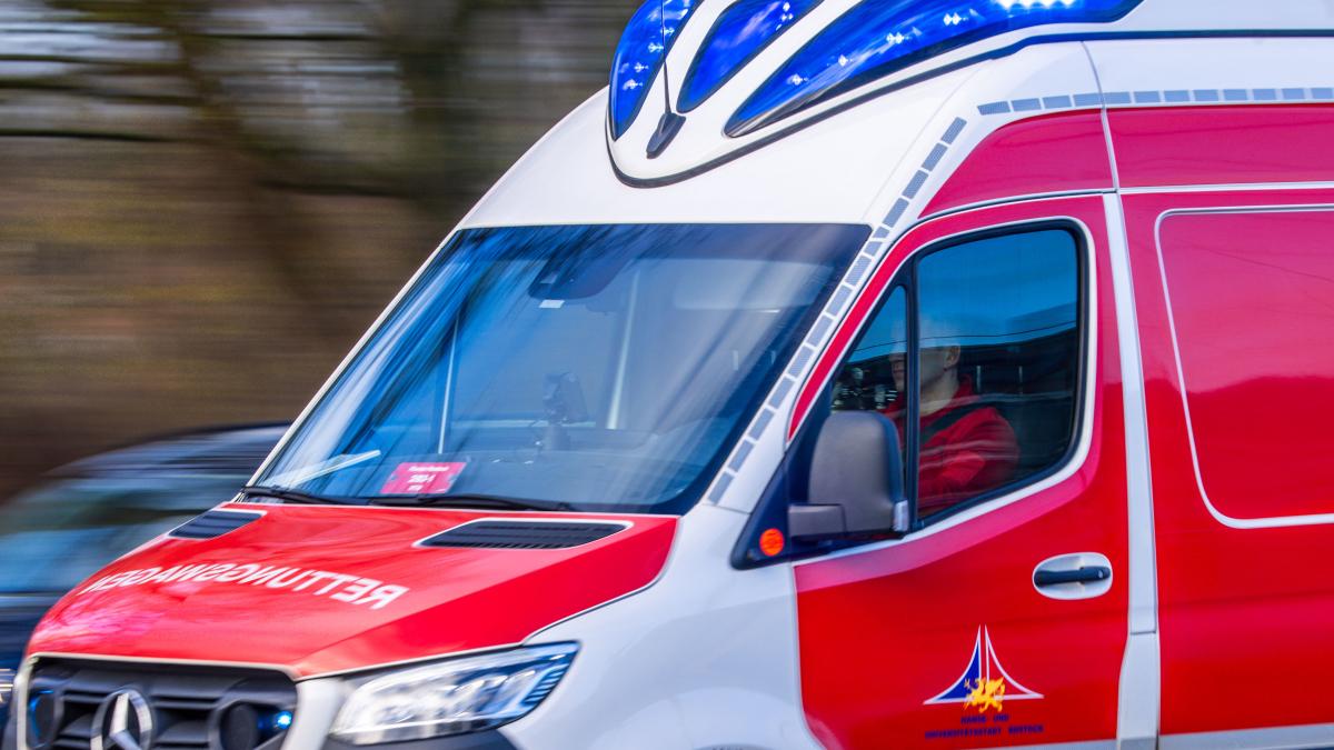 Baden-W-rttemberg-Drei-Bauarbeiter-st-rzen-mit-Arbeitsgondel-in-den-Tod