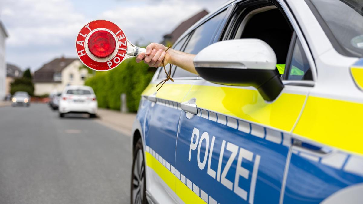 Mit-140-km-h-bei-Glatteis-durch-Vechta-Polizei-stoppt-18-j-hrigen-Raser